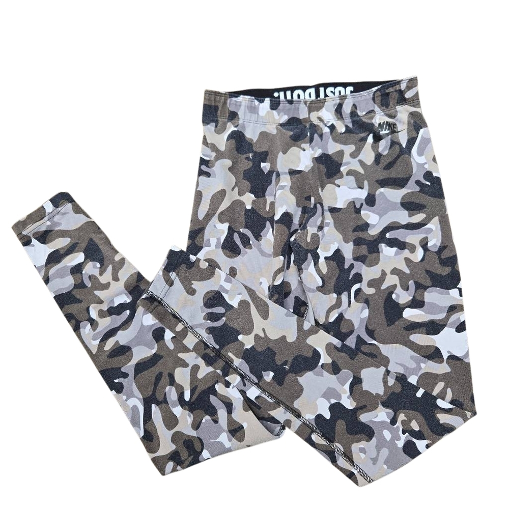 Nike Camo Leggings